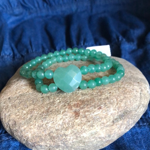 NWT AVENTURINE GEMSTONE BRACELET - Picture 1 of 5